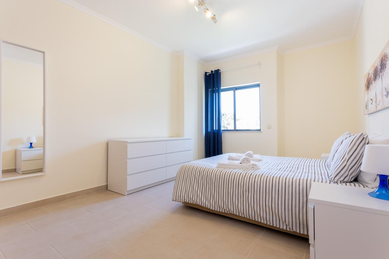 Pedros Apartment By Seewest Lagos Esterno foto