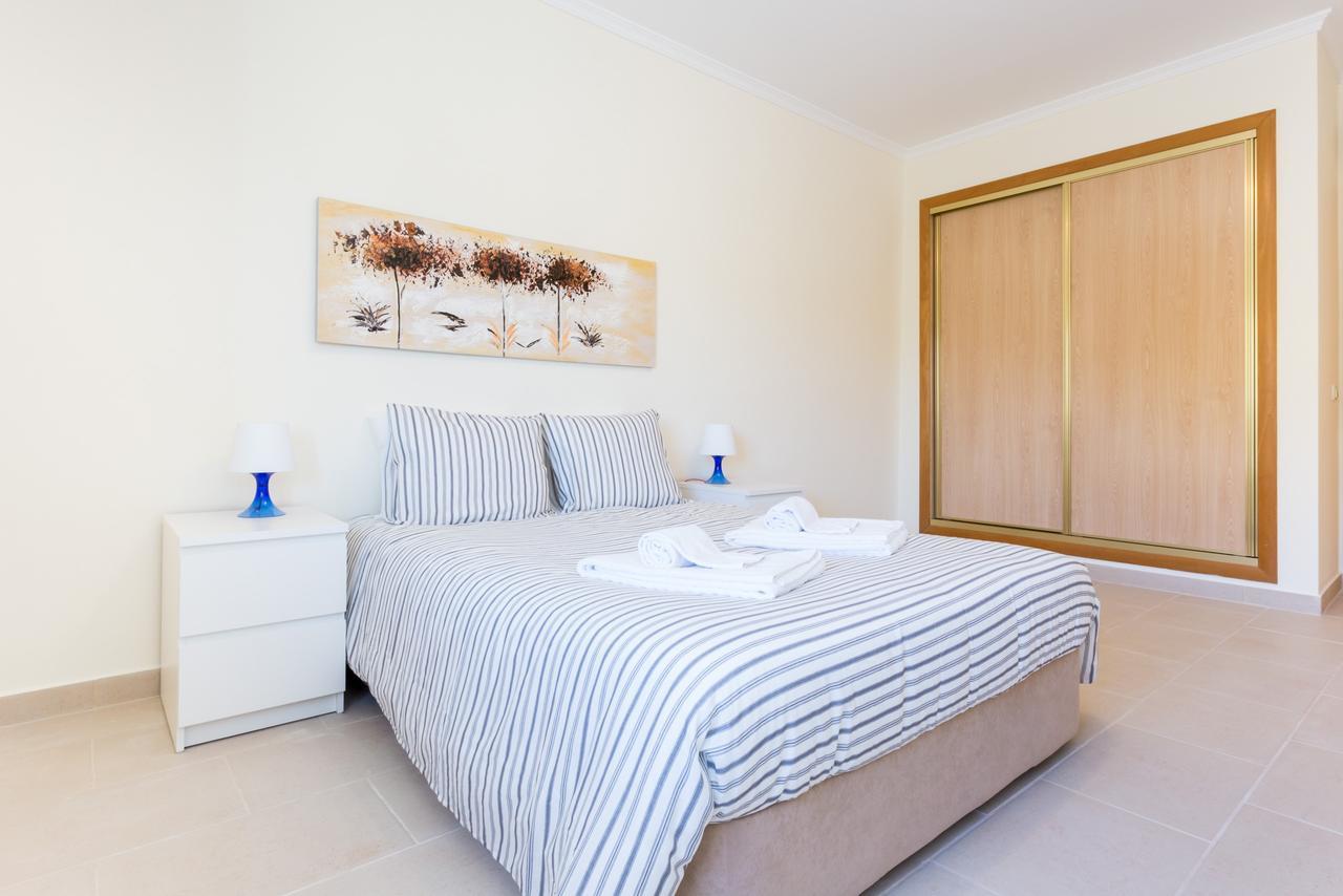 Pedros Apartment By Seewest Lagos Esterno foto