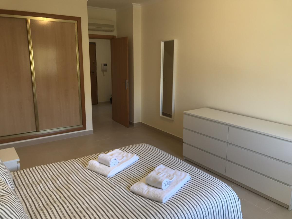 Pedros Apartment By Seewest Lagos Esterno foto