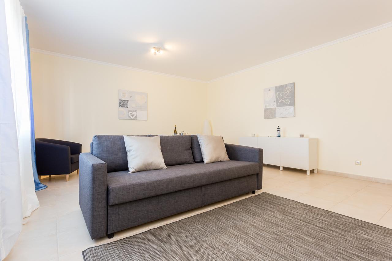Pedros Apartment By Seewest Lagos Esterno foto